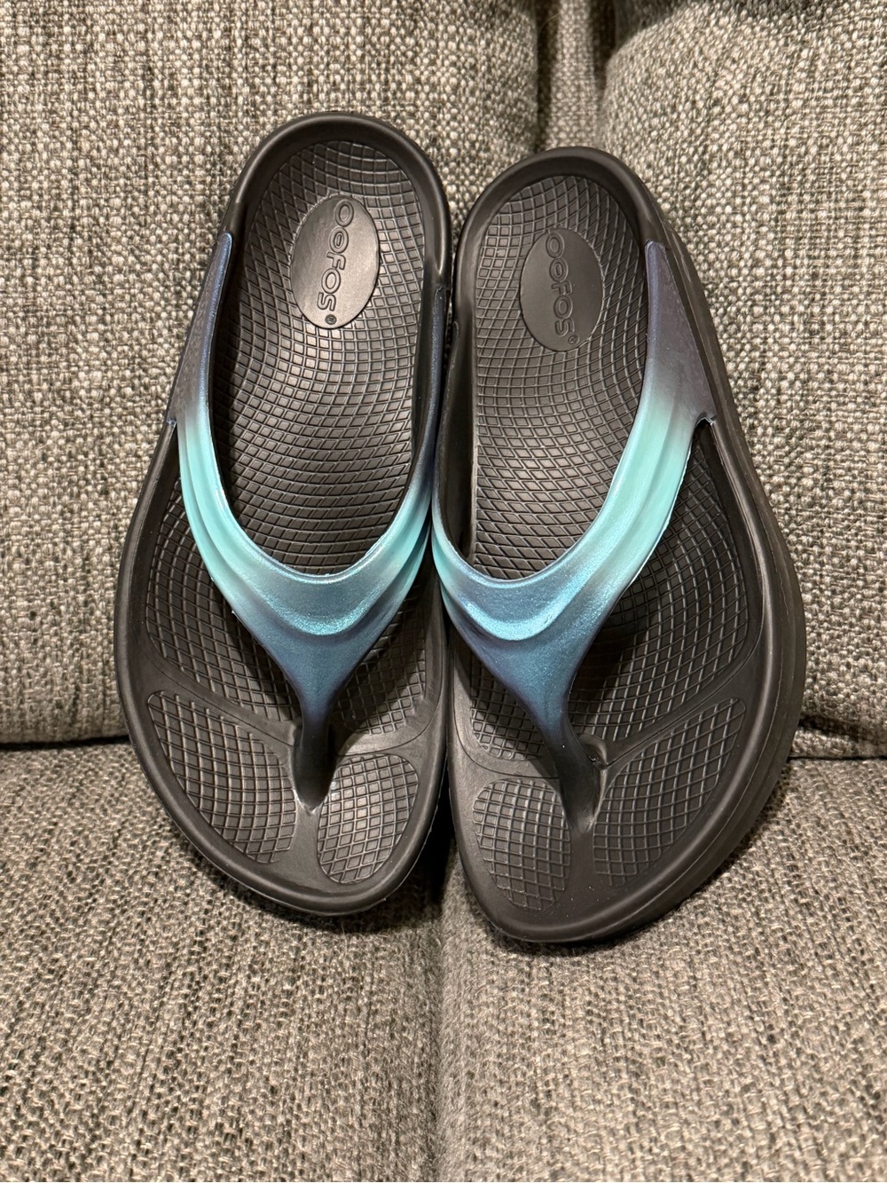 OOFOS Oomega Women’s Platform Flip Flops - Picture 3 of 5